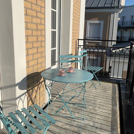 Sunny Apartment Near Disneyland Paris - Liz Appart Serris Esterno foto