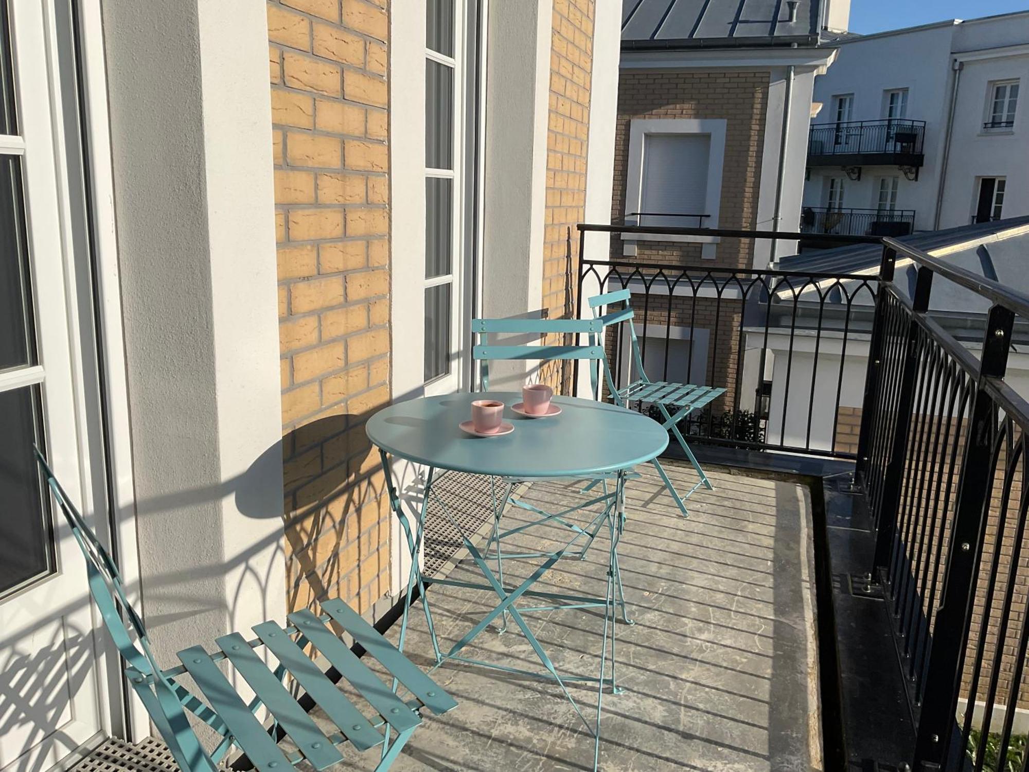 Sunny Apartment Near Disneyland Paris - Liz Appart Serris Esterno foto