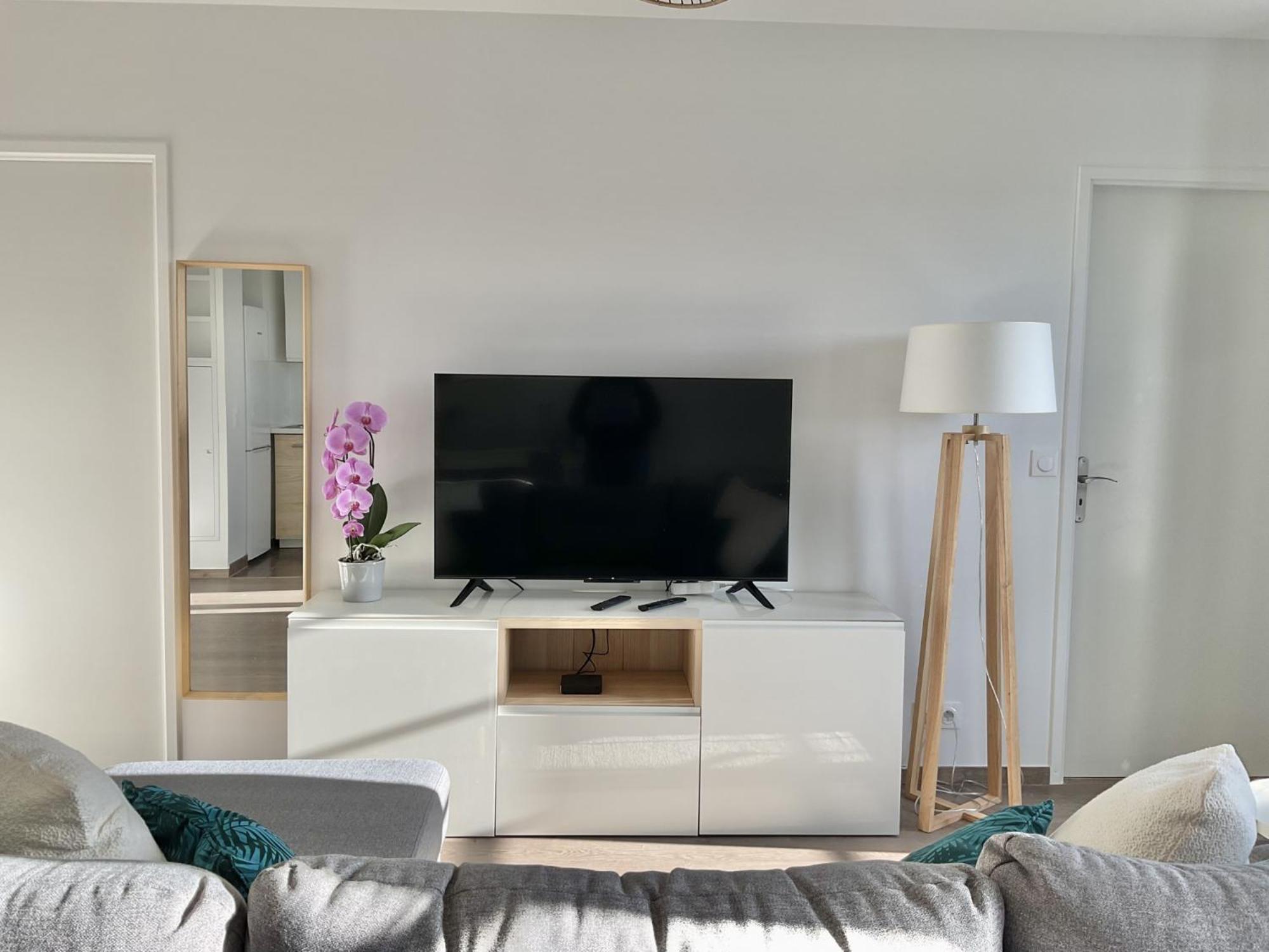 Sunny Apartment Near Disneyland Paris - Liz Appart Serris Esterno foto